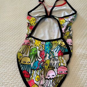 NEW Colorful jellyfish, octopus size 6 women’s racing swimsuit. Get noticed!